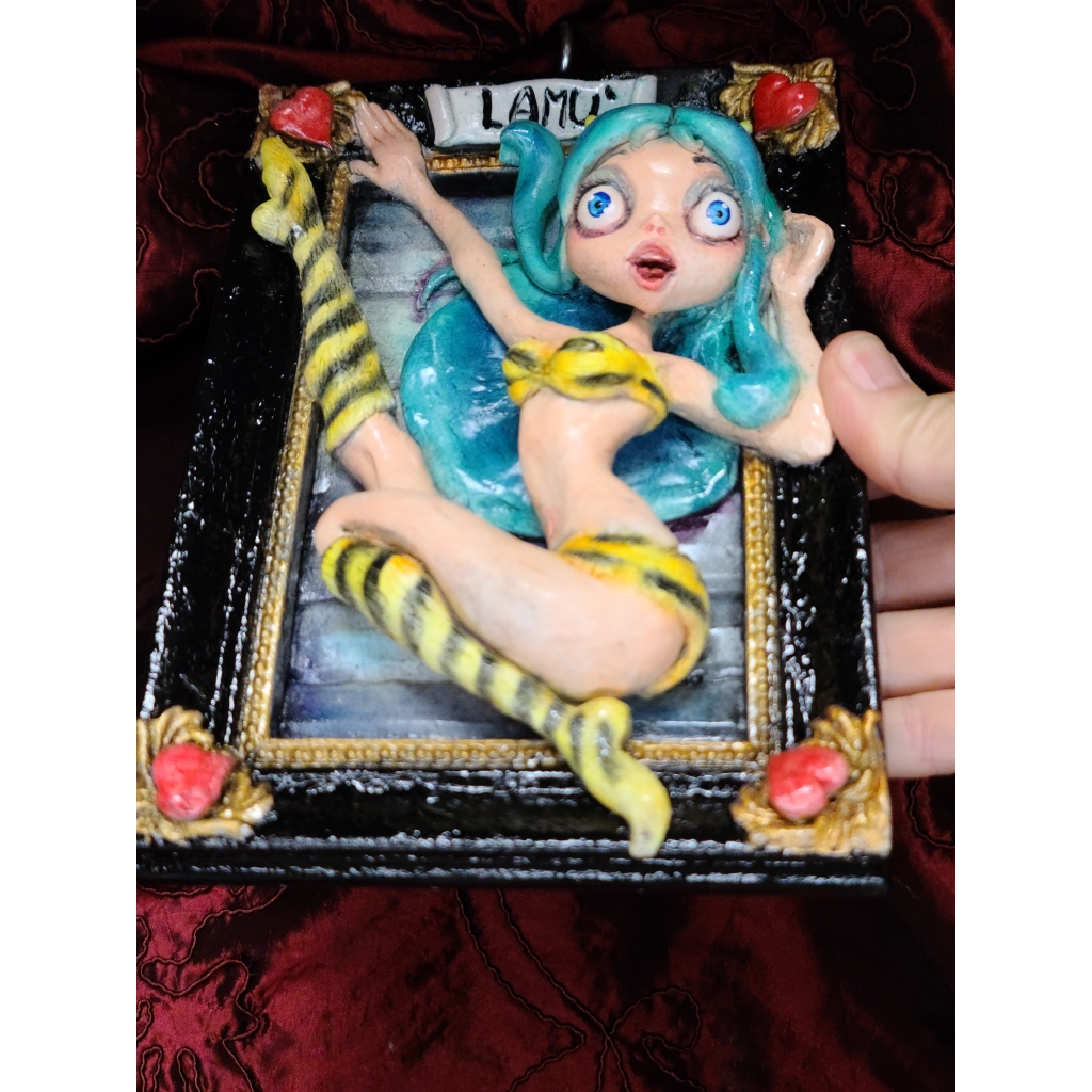 Lamù la ragazza dello spazio, Quadro tridimensionale