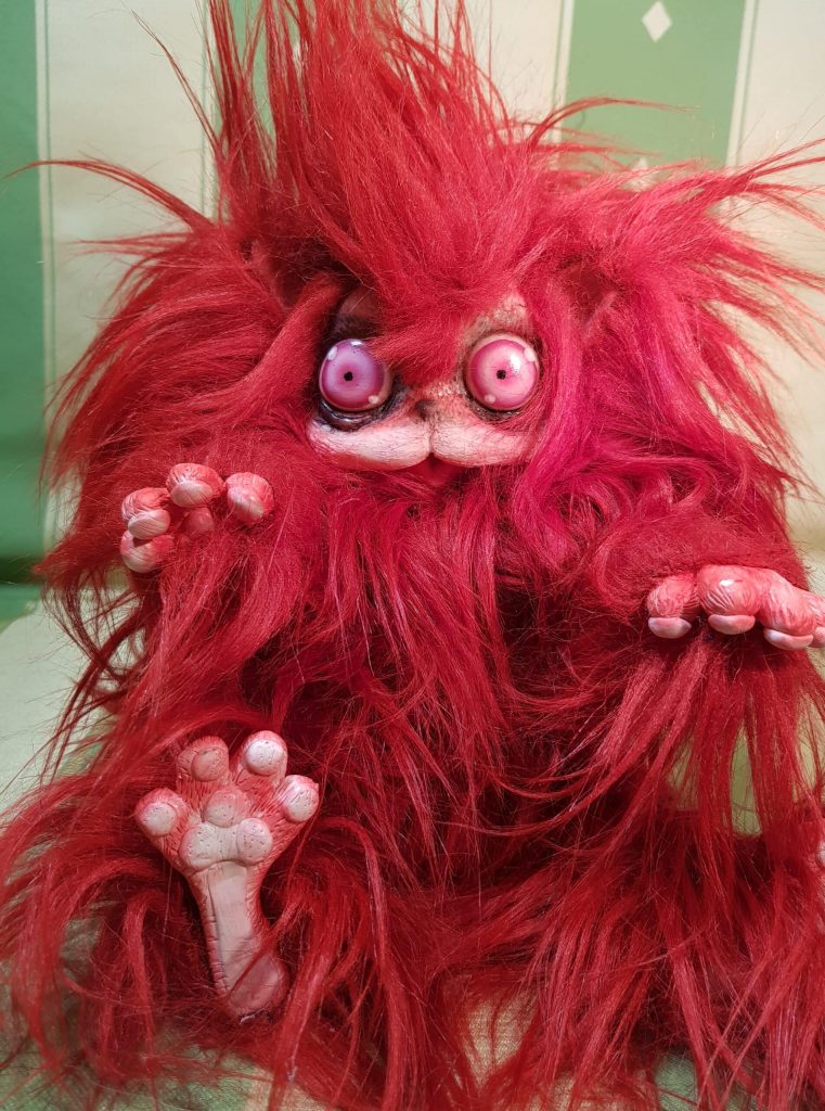 Gatto magico Cagliostrino col pelo rosso