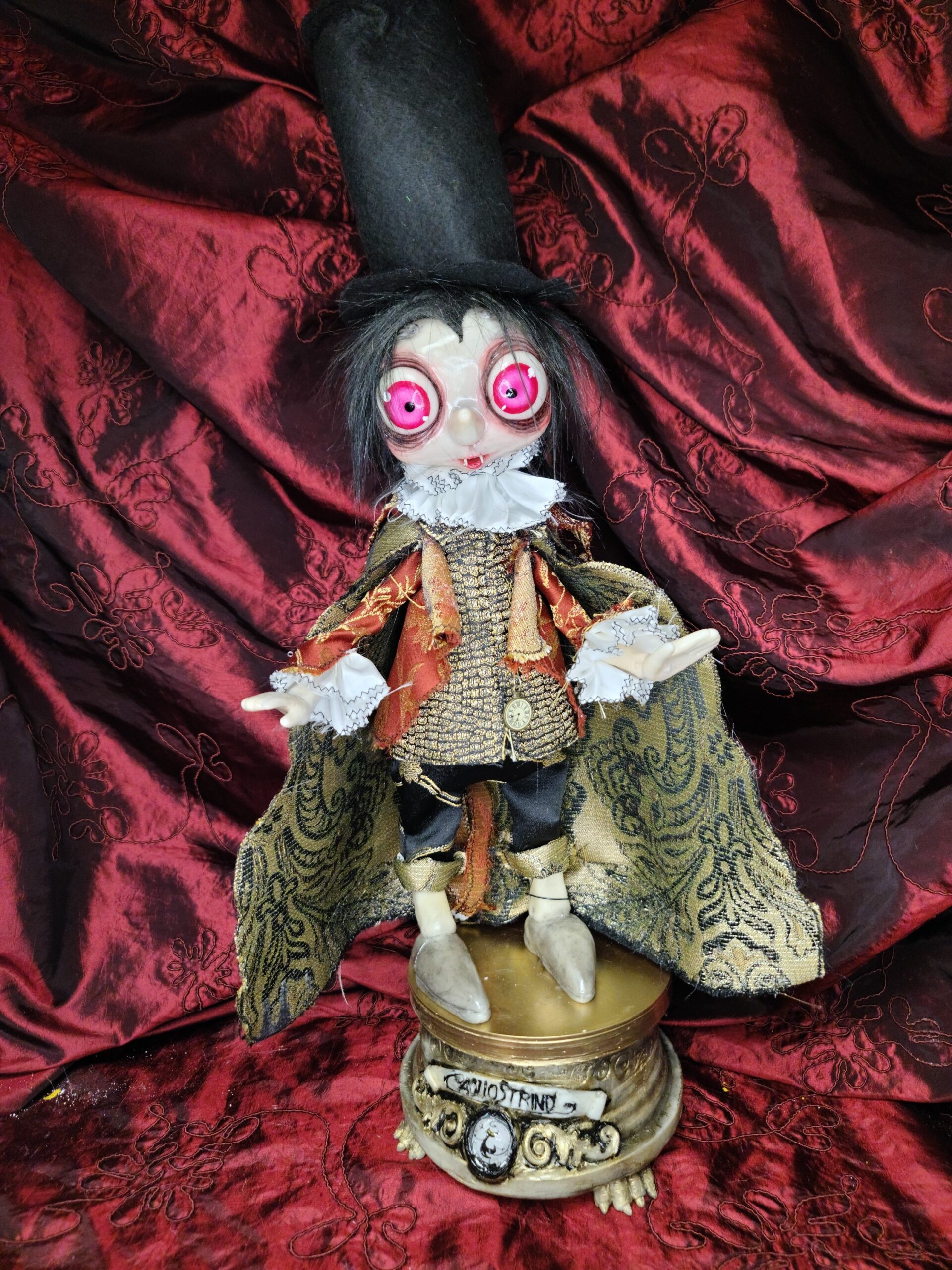 Pinocchio vampirizzato bambola