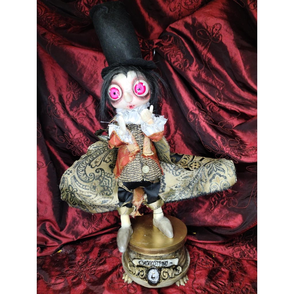 Pinocchio vampirizzato bambola