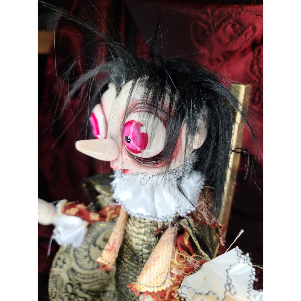 Pinocchio vampirizzato bambola