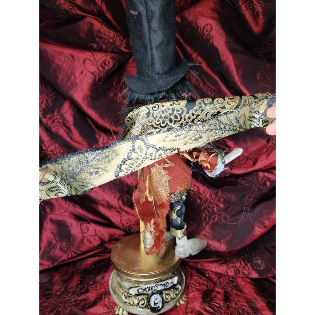 Pinocchio vampirizzato bambola