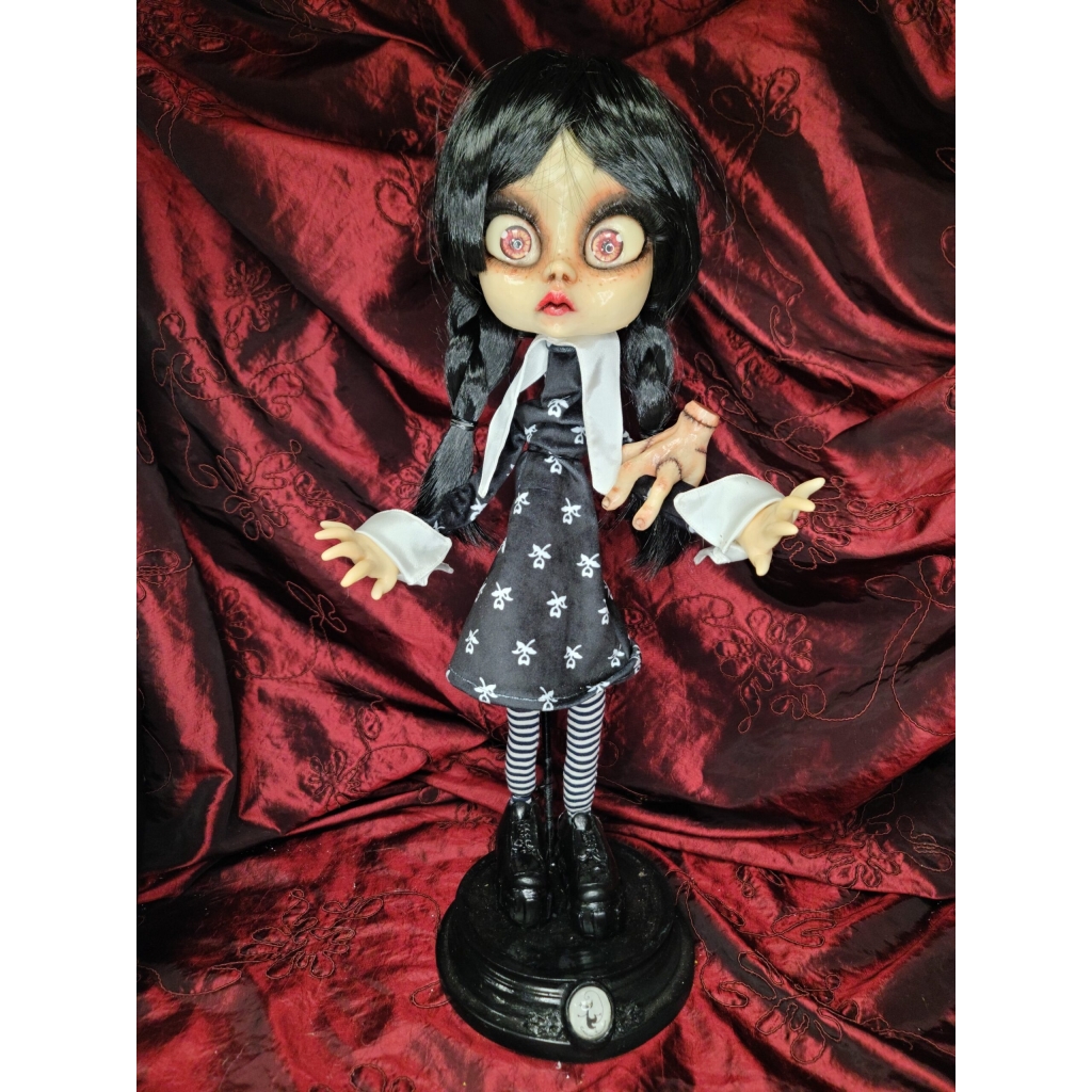 Wednesday (Mercoledì) Addams bambola