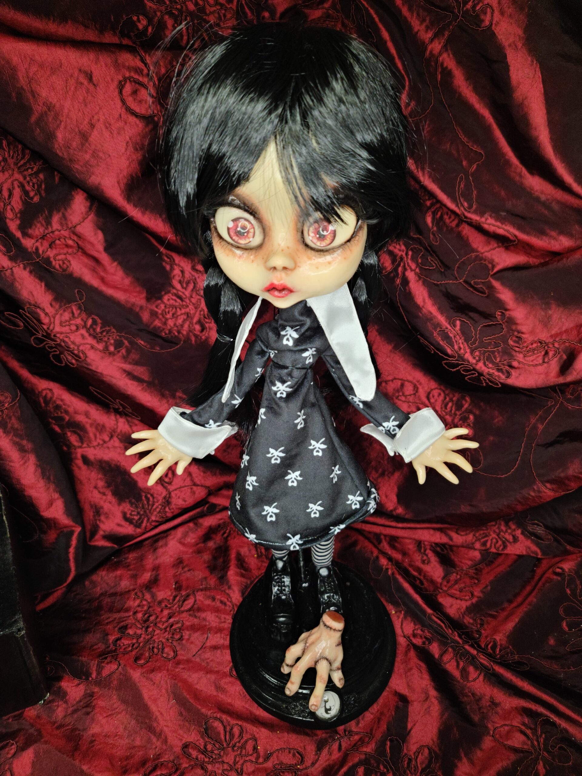 Wednesday (Mercoledì) Addams bambola