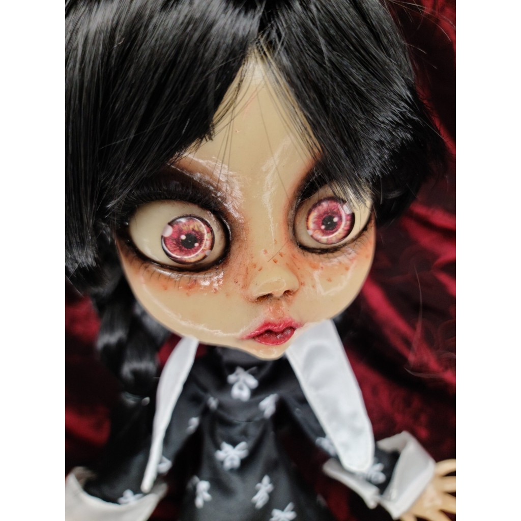Wednesday (Mercoledì) Addams bambola